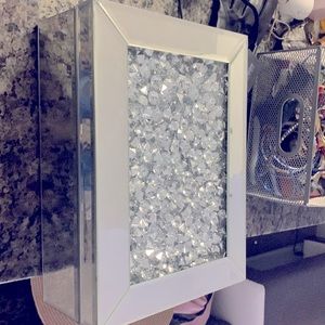 Mirrored nice jewelry box!